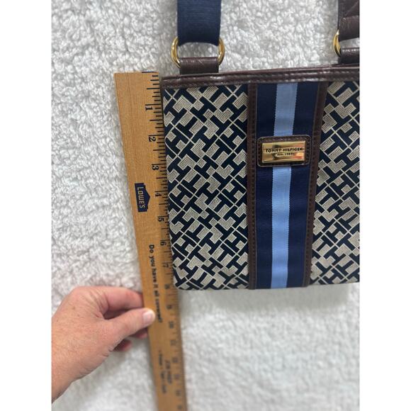 Tommy Hilfiger Crossbody Bag Blue Geometric Stripe Adj Strap Gift under $50 - Picture 4 of 6